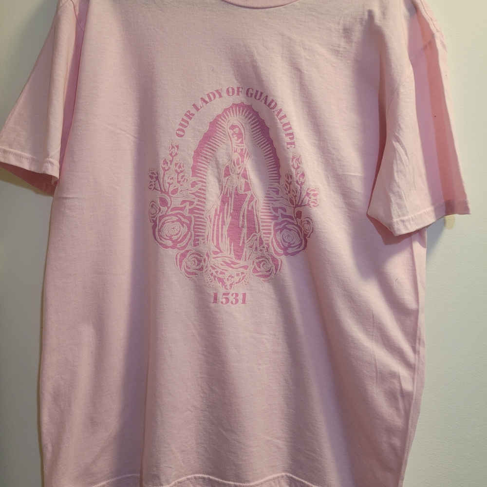 Gildan Pink Short Sleeve Tee